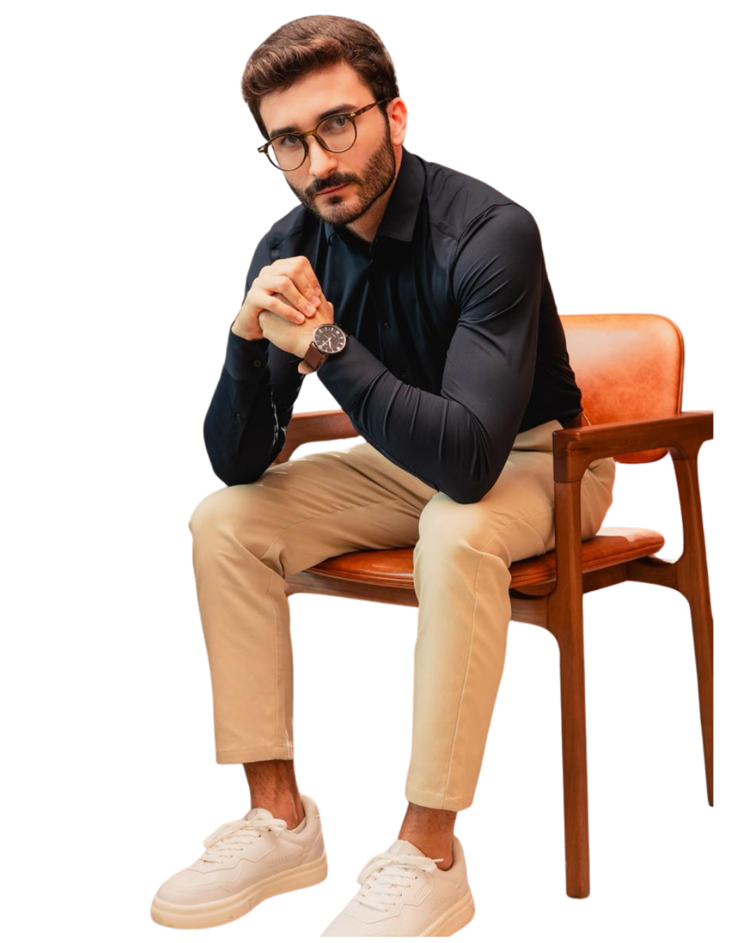 Dr. Daniel Vieira sentado, retrato profissional